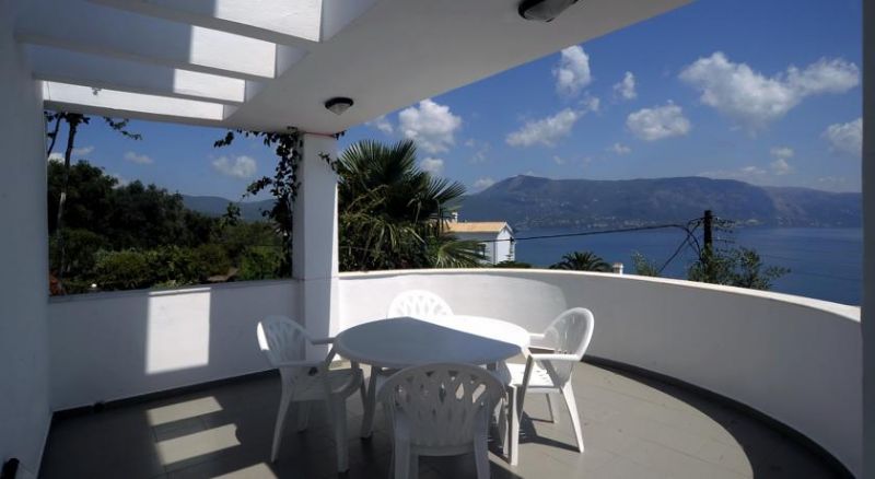 NIKOLAOS HOUSE фото 6