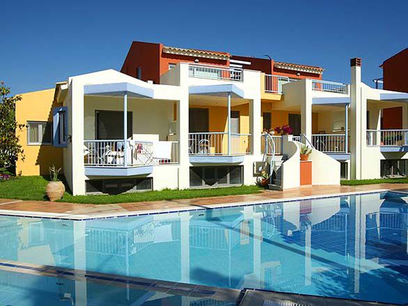 NIRIIDES APARTMENTS
