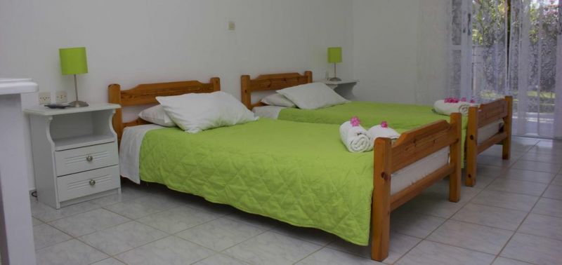 OLIVE GROVE APT фото 5
