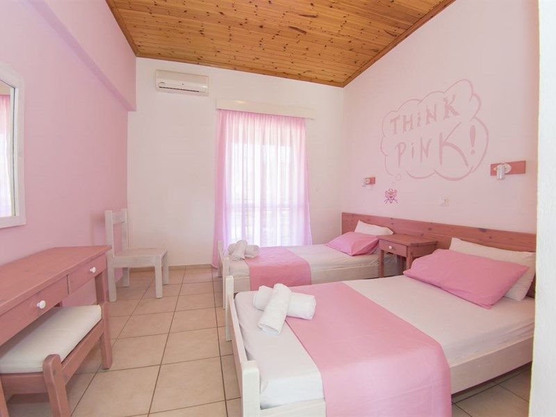 OLIVE GROVE RESORT APT фото 2