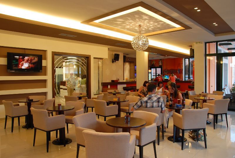 OSCAR HOTEL LAGANAS