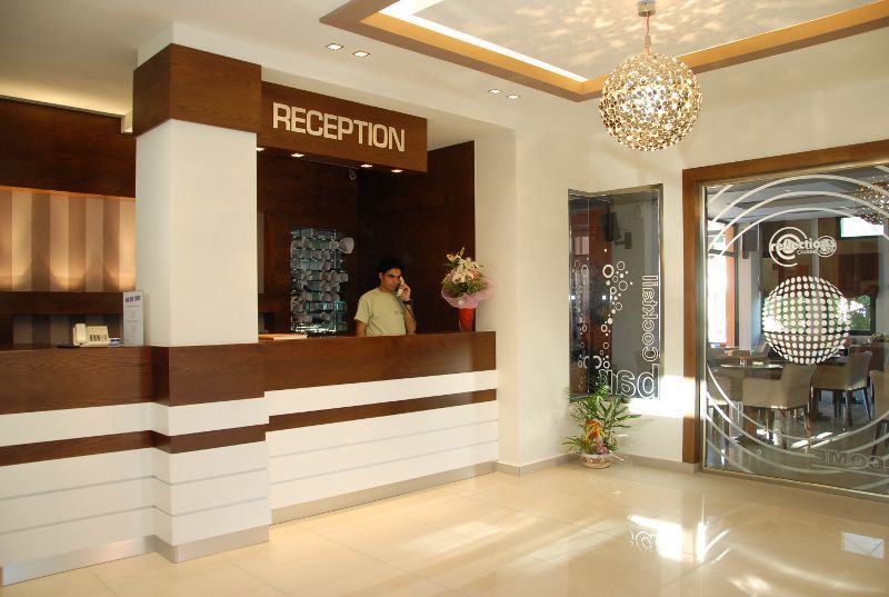OSCAR HOTEL LAGANAS фото 3