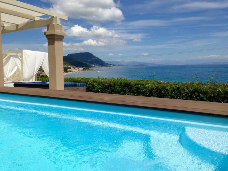 PALMS & SPAS VILLAS  фото 3