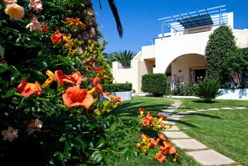 PAPADAKIS APARTMENTS