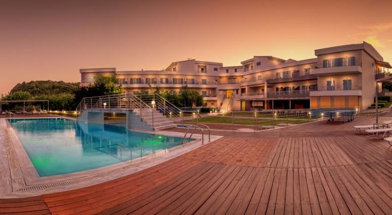 PARADISE RESORT