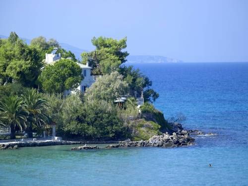 PARADISSO BEACH VILLAS