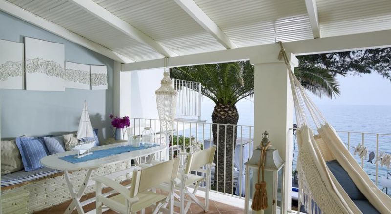 PARADISSO BEACH VILLAS фото 2