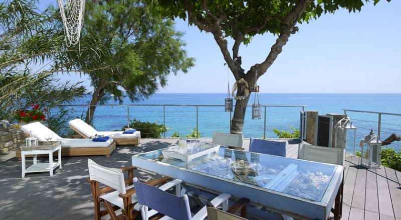PARADISSO BEACH VILLAS фото 6