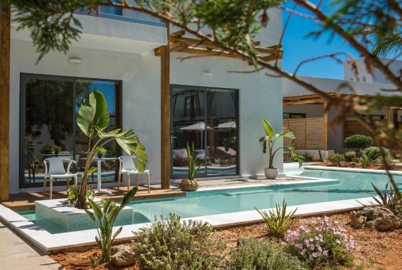 PARALOS LIFESTYLE BEACH ADULTS ONLY 16+ фото 7