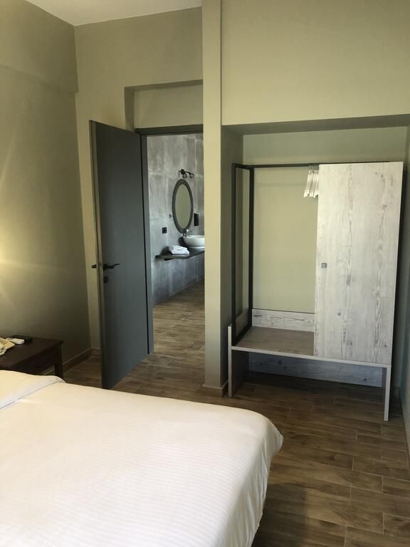 PETOUSIS HOTEL & SUITES фото 4