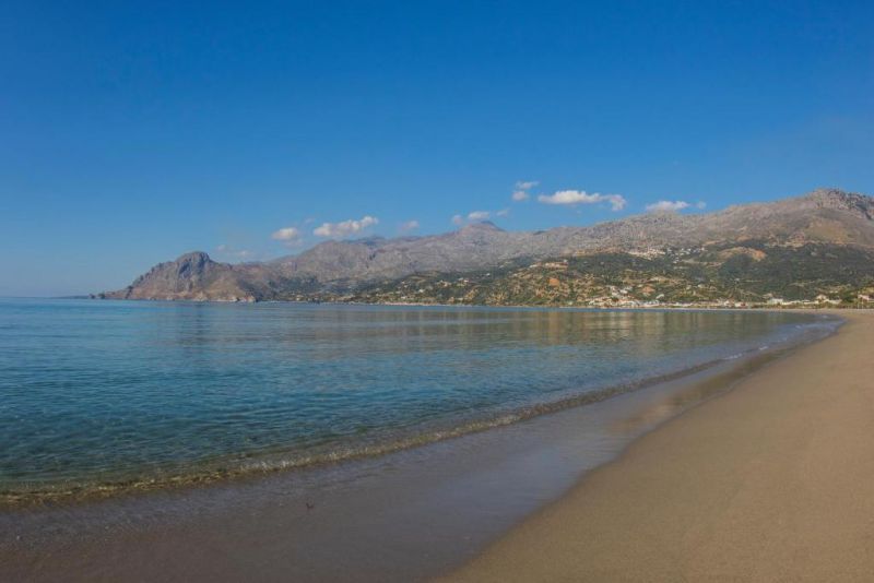 PLAKIAS BAY фото 5