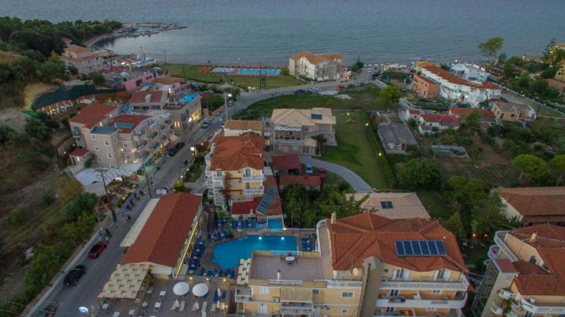 PLANOS BEACH HOTEL