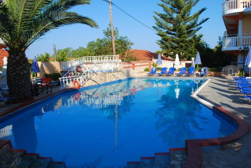 PLANOS BEACH HOTEL фото 4