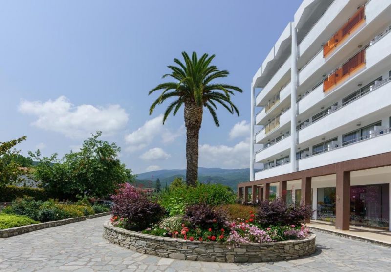 BOMO PLATAMON CRONWELL RESORT (EX. PLATAMON PALACE BEACH)