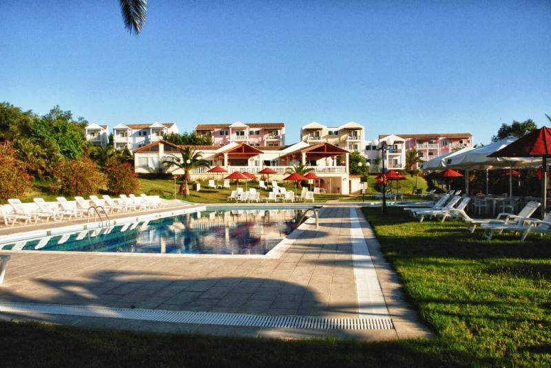 REBECCAS VILLAGE фото 2