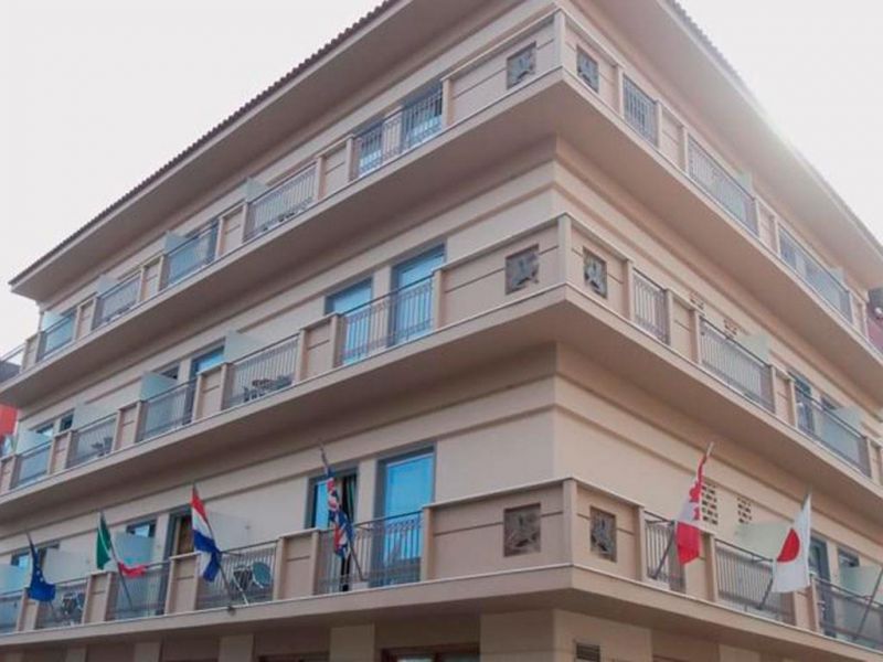 REX HOTEL