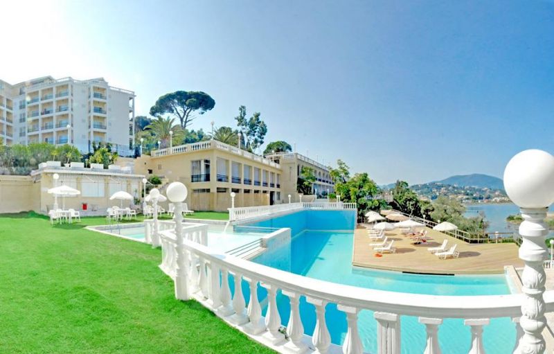 THE ROYAL GRAND HOTEL (EX. ROYAL BOUTIQUE HOTEL)