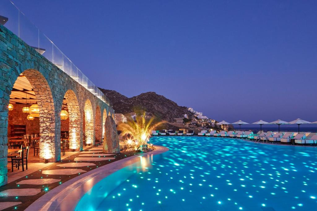 ROYAL MYCONIAN RESORT & THALASSO SPA