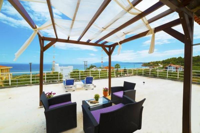 SALONIKIOU BEACH DELUXE APARTMENTS фото 2