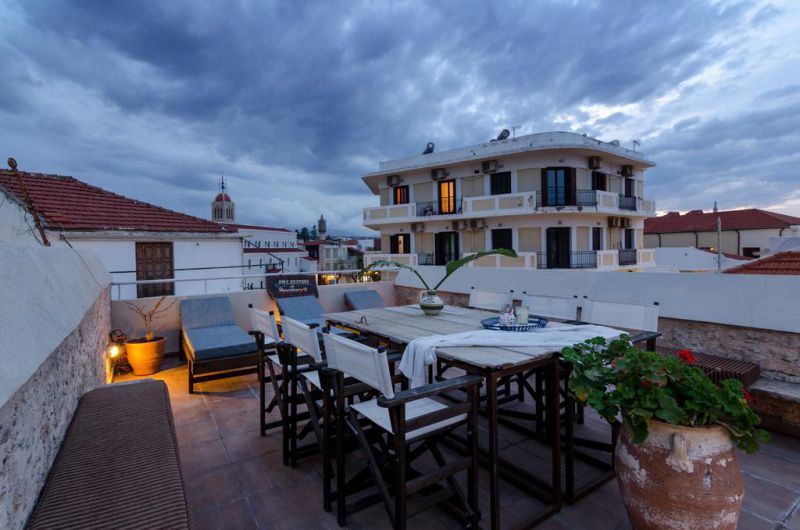 SMARAGDI BOUTIQUE