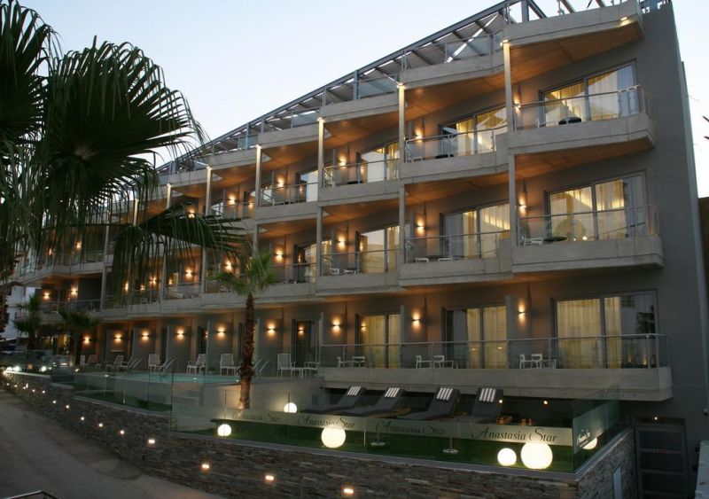 SOSO ANASTASIA STAR BEACH HOTEL & SPA