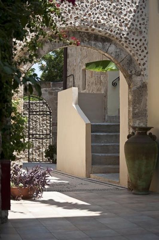 SPIRIT OF THE KNIGHTS BOUTIQUE HOTEL