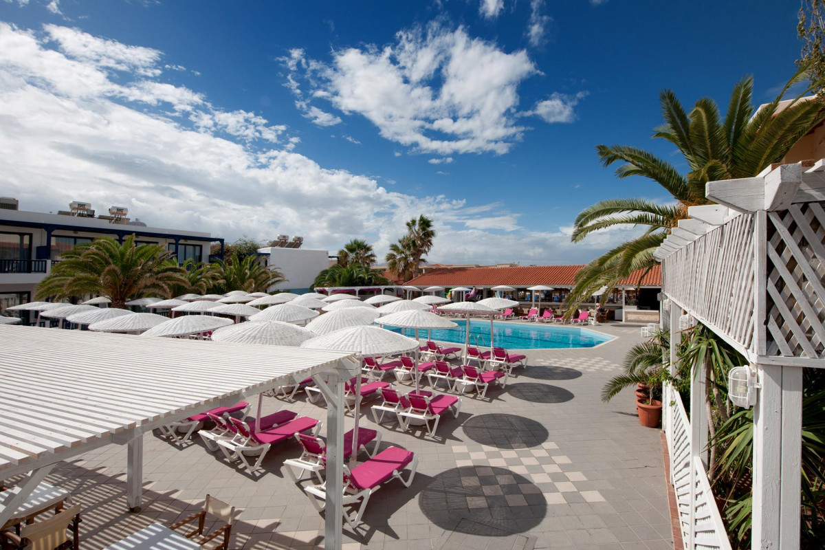 STELLA VILLAGE HOTEL & BUNGALOWS фото 3