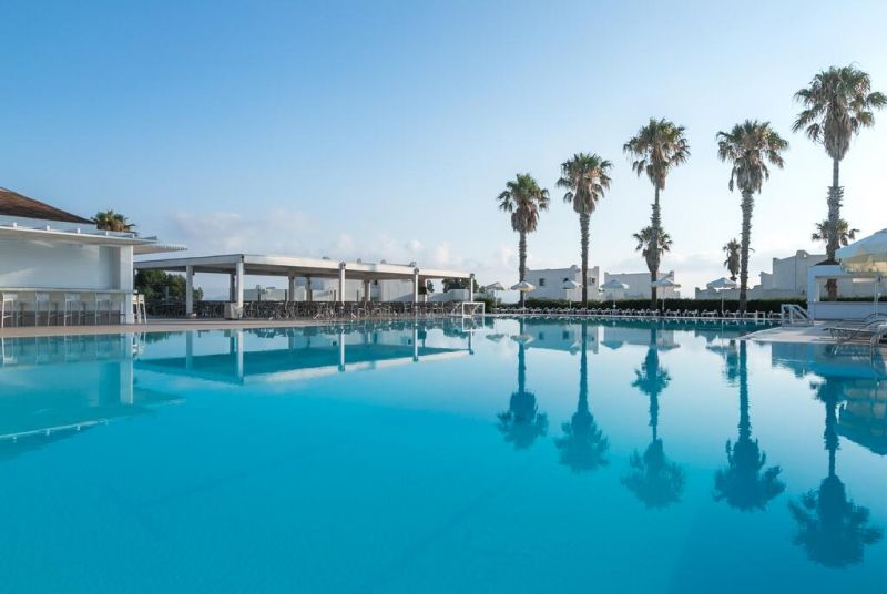 THE AEOLOS BEACH HOTEL фото 4