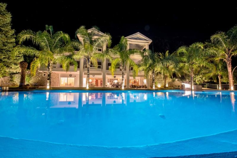 THE SUN RIDGE VILLA