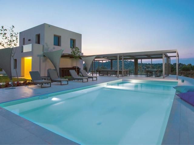 TIAMO SECRETS DIAPOROS ISLAND VILLAS