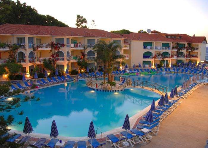 TSILIVI BEACH HOTEL