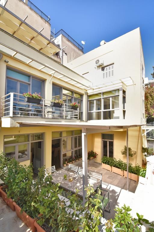 URBAN VILLA OLIVIA