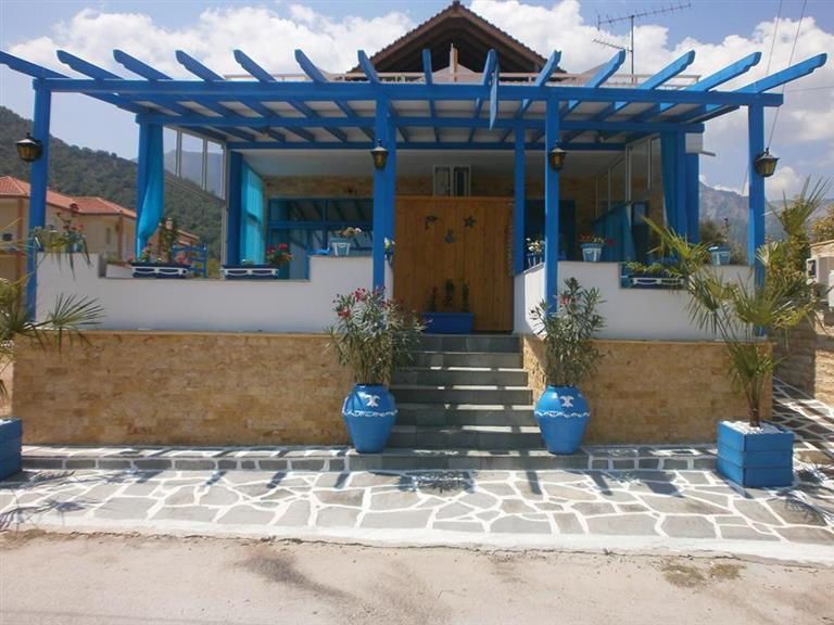 VANGELIS STUDIOS & APARTMENTS