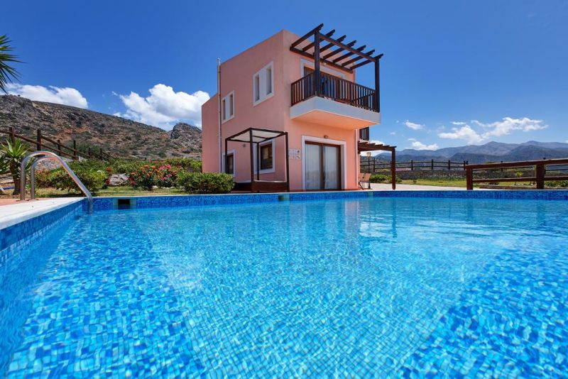 VASIA VILLA MILATOS