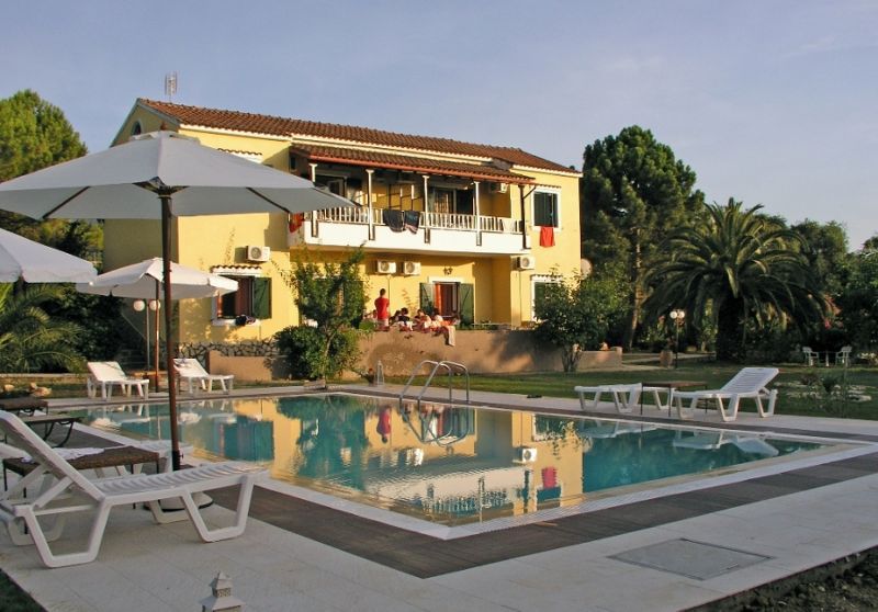 VILLA AMALIA ACHARAVI