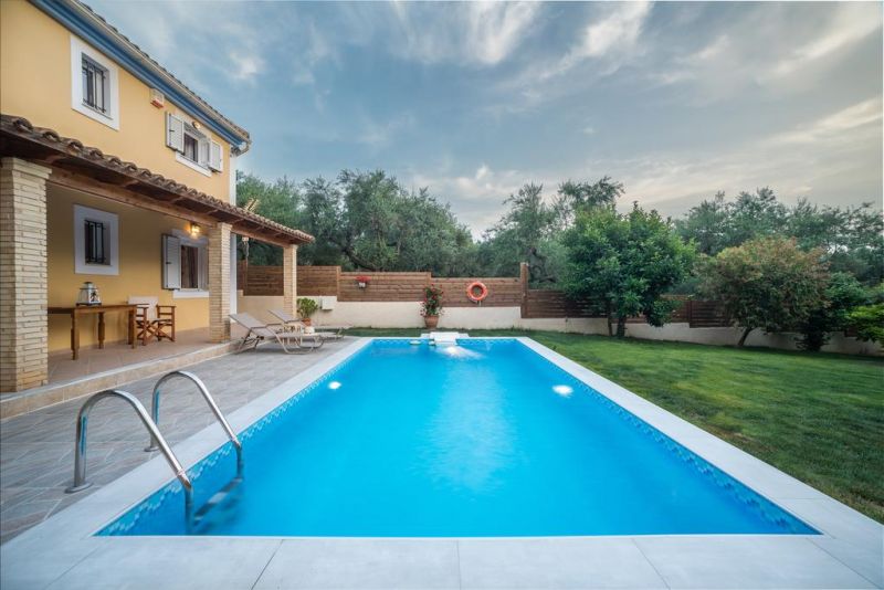 VILLA KARDARIS фото 4