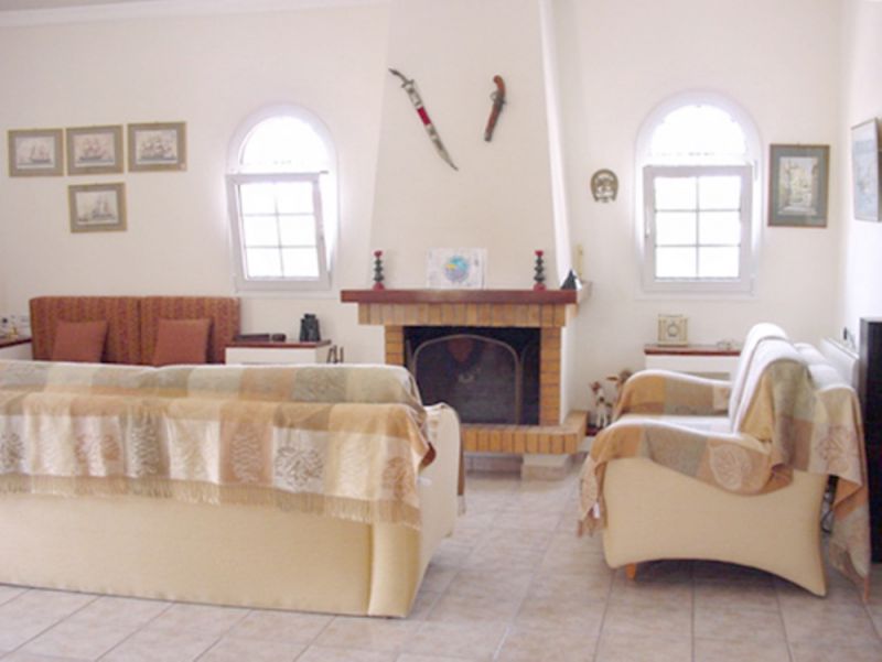 VILLA SKIDI BEACH