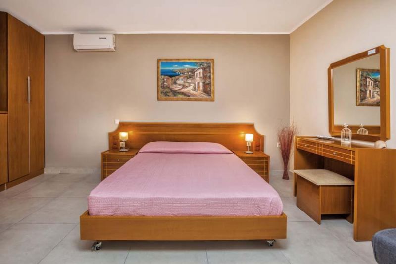 XENIOS GOLDEN RESIDENCE фото 8