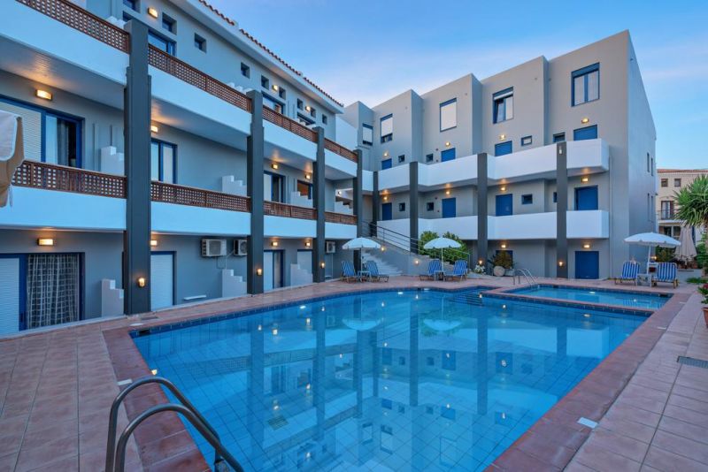 YACINTHOS HOTEL APARTMENTS фото 2