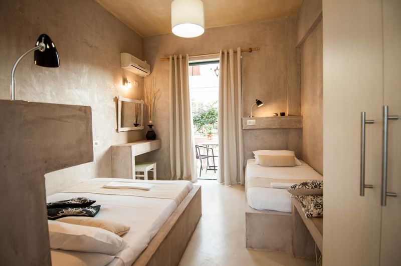 ZANTE NEST STUDIOS & APT фото 3