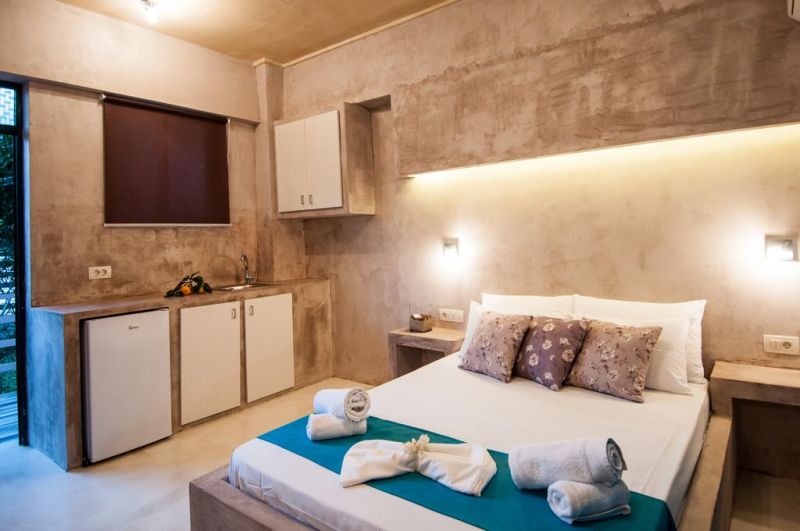 ZANTE NEST STUDIOS & APT фото 4