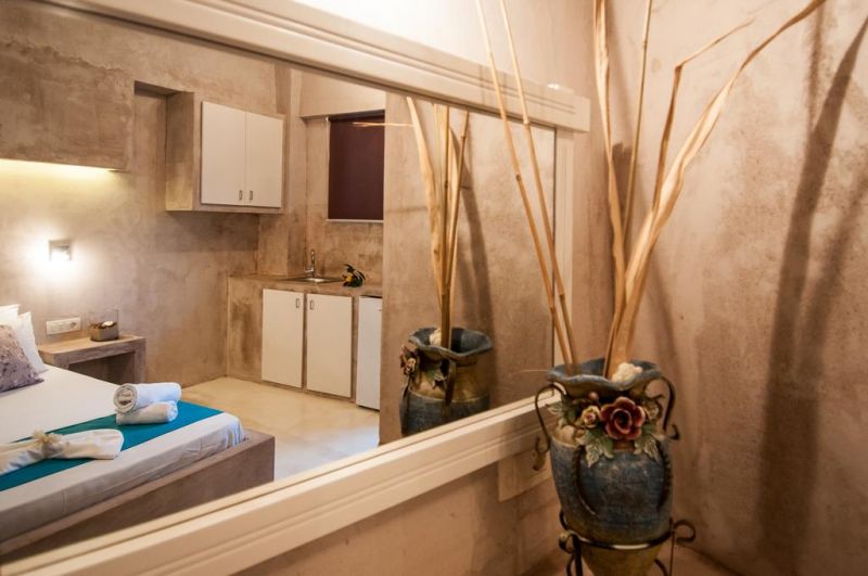 ZANTE NEST STUDIOS & APT фото 6