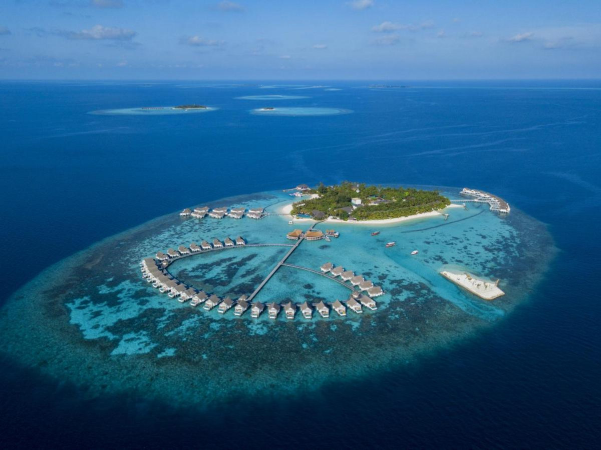 MACHCHAFUSHI ISLAND RESORT & SPA MALDIVES (EX. CENTARA GRAND ISLAND RESORT & SPA MALDIVES) фото 3