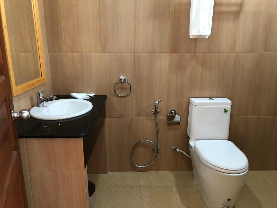 IRIS BEACH RESIDENCE фото 6