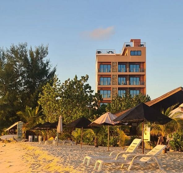 AIMI BEACH GULHI