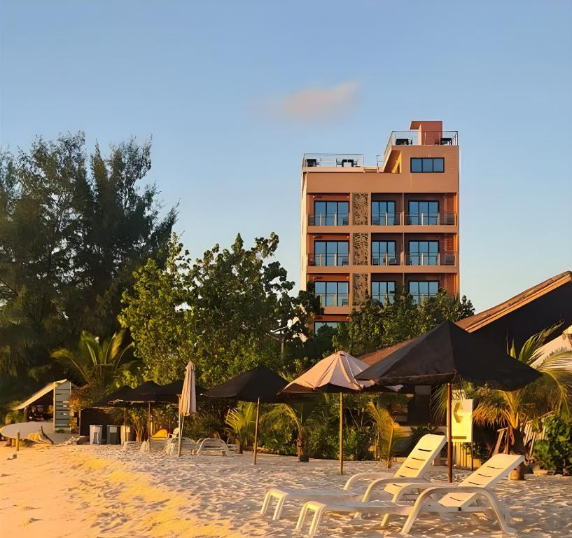 AIMI BEACH HOTEL GUEST HOUSE
