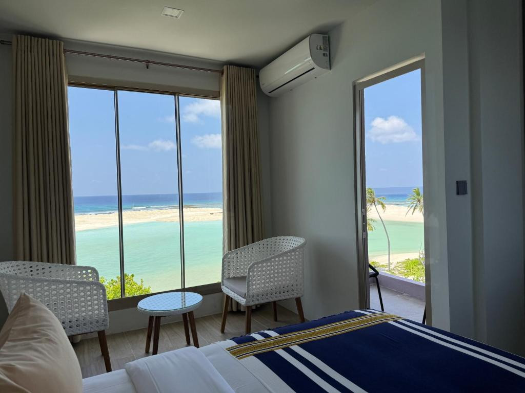 AVYANNA GULHI BEACH фото 2