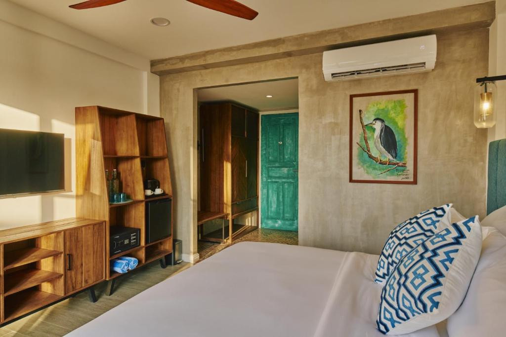 BEACH HOTEL DHIGURAH фото 8