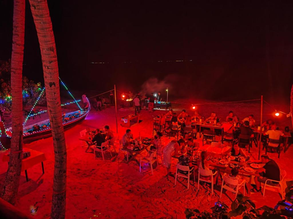 DHONFULHAFI BEACH VIEW & SPA фото 8