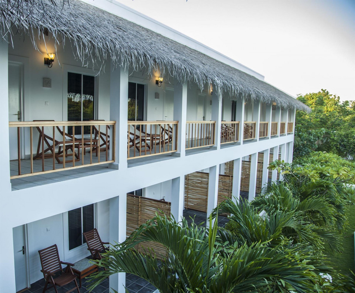 EVEXIA BEACH COLLECTION LAAMU